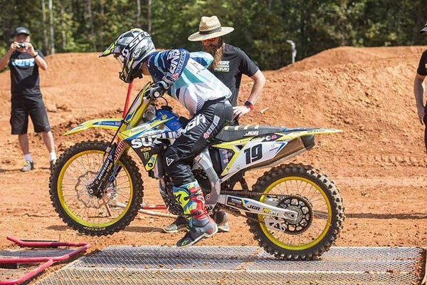 Team Suzuki MX Pit Shirt - Suzuki Canada Inc.