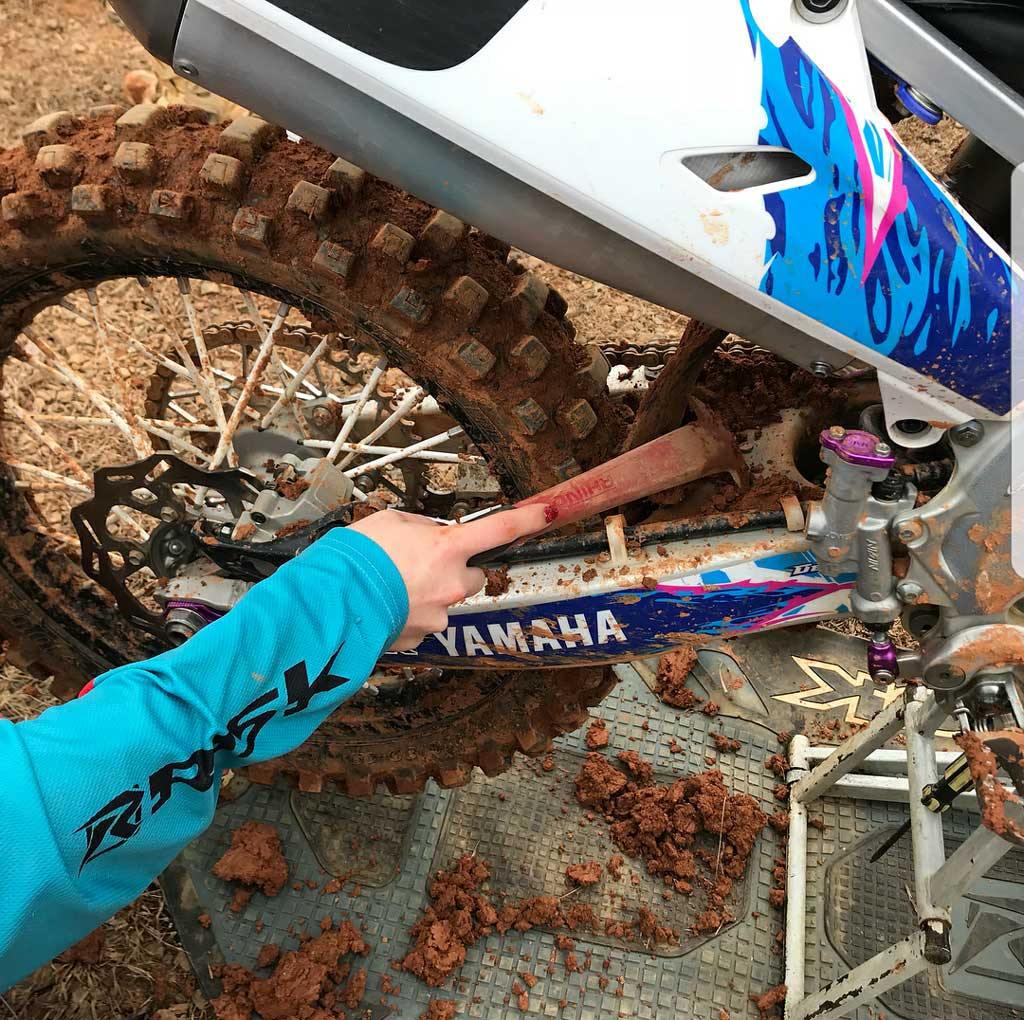 How Much Do Dirt Bike Mechanics Make