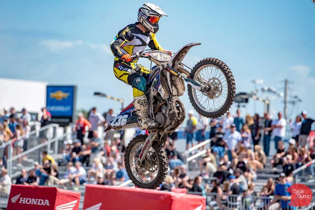 What is the Difference between Motocross And Supercross? Explained