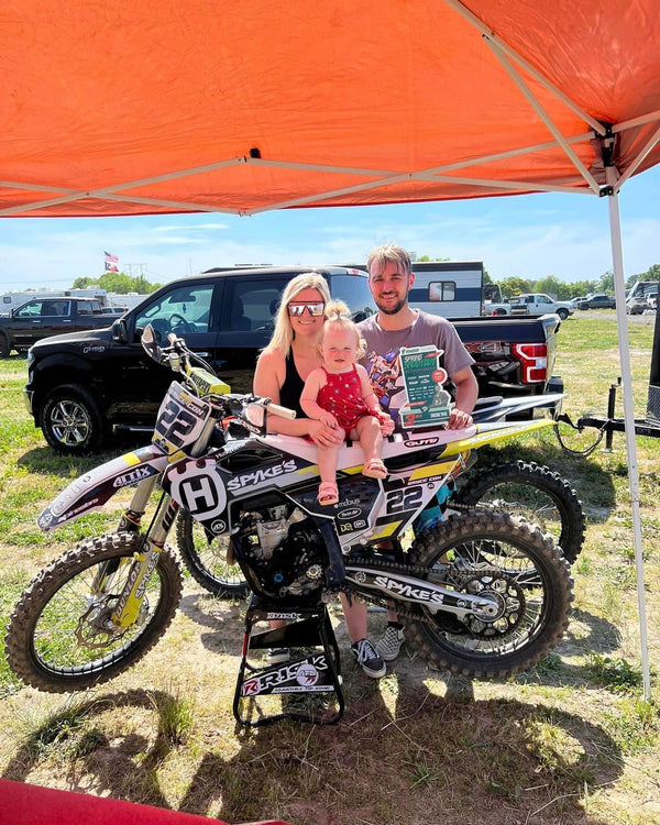 User Generated Content of the ATS dirt bike stand